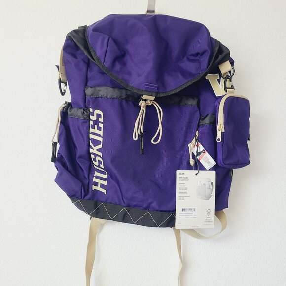 Adidas Washington Huskies Collegiate Utility Premium Backpack GA5740 Purple
